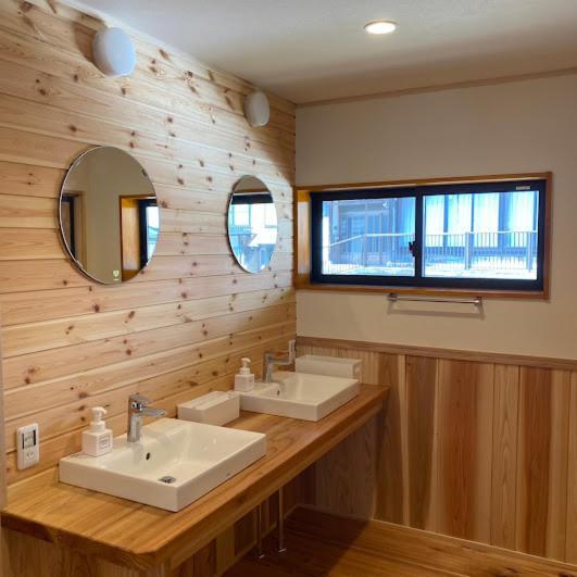 Gokayama Base Hotel Nanto Екстериор снимка