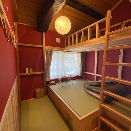 Gokayama Base Hotel Nanto Екстериор снимка