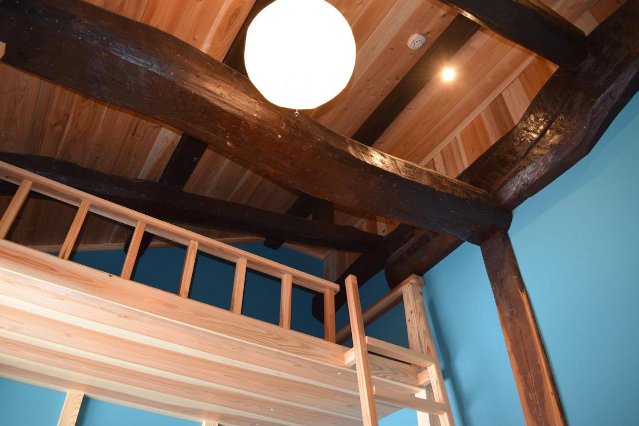 Gokayama Base Hotel Nanto Екстериор снимка